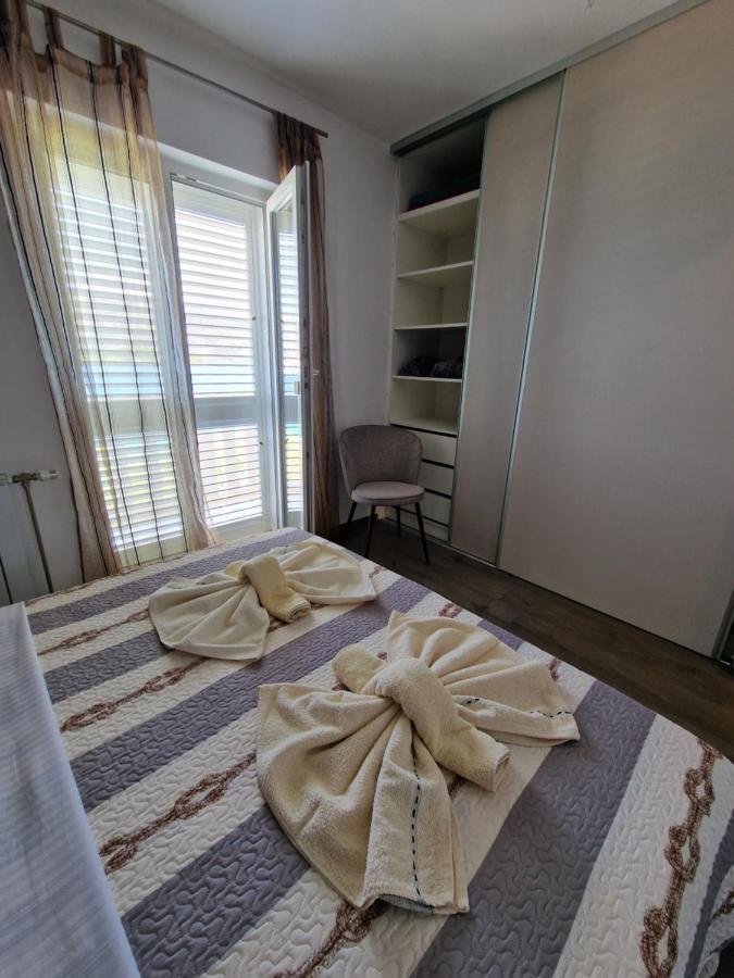 Apartments Rina - Kneze Racisce Exterior photo